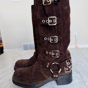 Steve Madden Rocky Boot in Dark Brown Suede